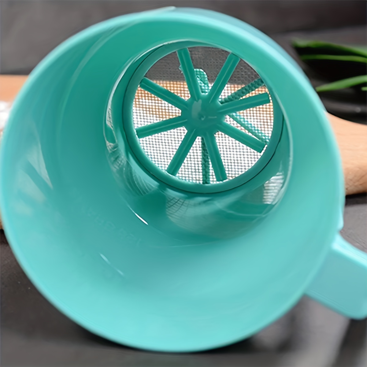 Baking Powder Kitchen - 1pc-Kunststoff Hand-gehalten Pulver Shaker Mesh Mehl