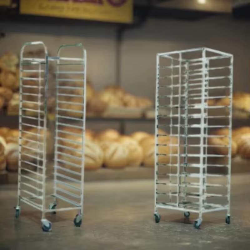 Bäckerei- und Hotelbedarf: Kom – Kitchen Baking Trolley Bewertung und Preis